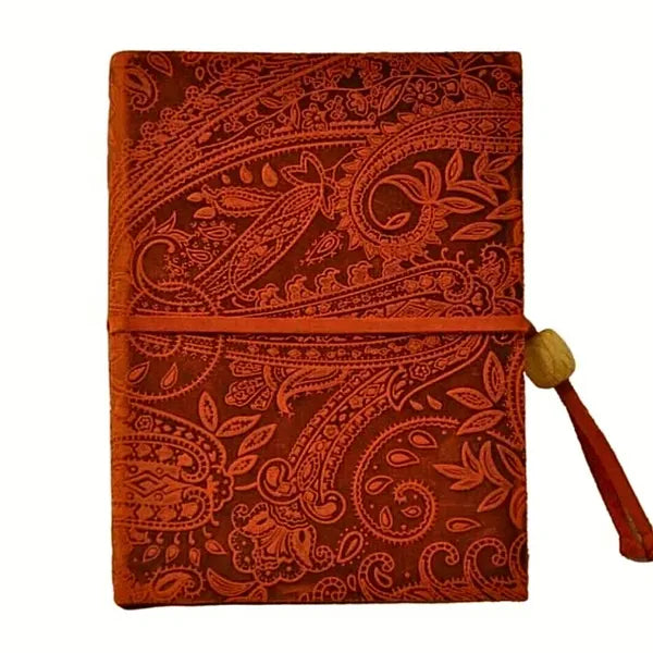 QUADERNANDO quaderno in pelle morbida colorata a mano decoro Cachemire rosso